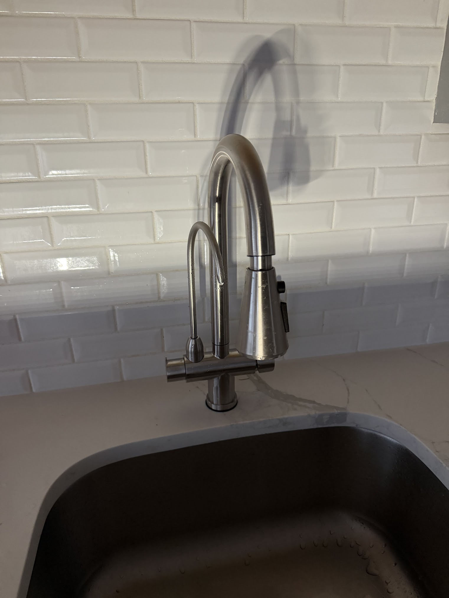 Kitchen faucet replacement with subway tile backsplash NJ